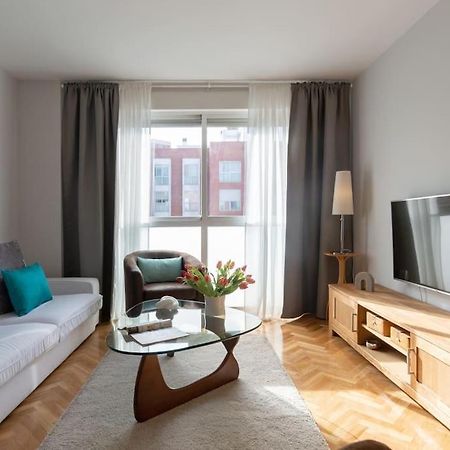 Ferienwohnung Vivienda Con Zona De Trabajo, Piscina Y Parking Madrid Exterior foto